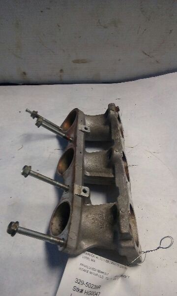 08-17 Honda Accord 3.5L Right Passenger Lower Intake Manifold Injector Base