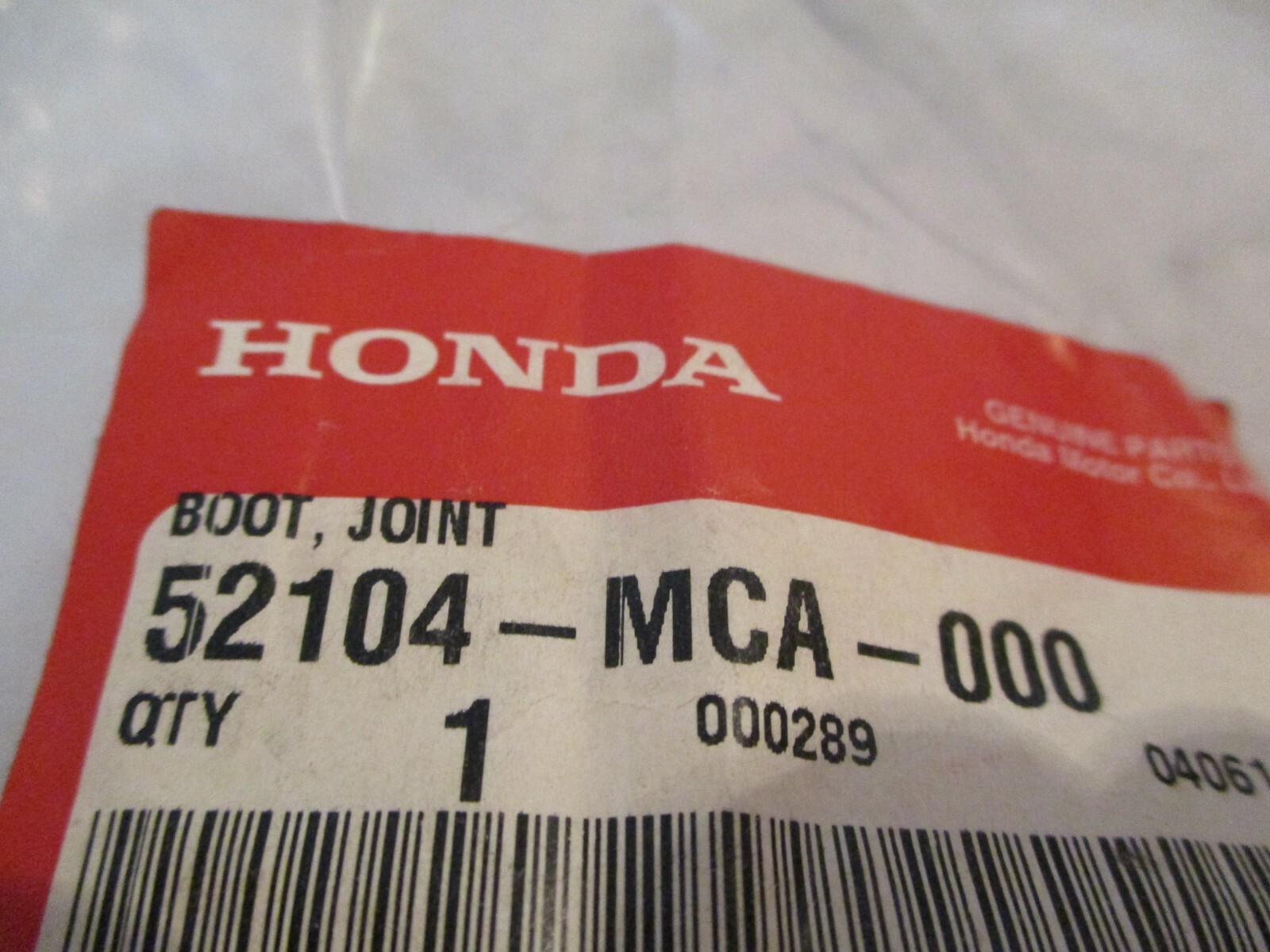 Honda OEM New driveshaft boot 52104-MCA 