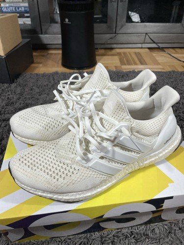 ADIDAS BOOSTED OG CORE WHITE YEEZY SZ11.5