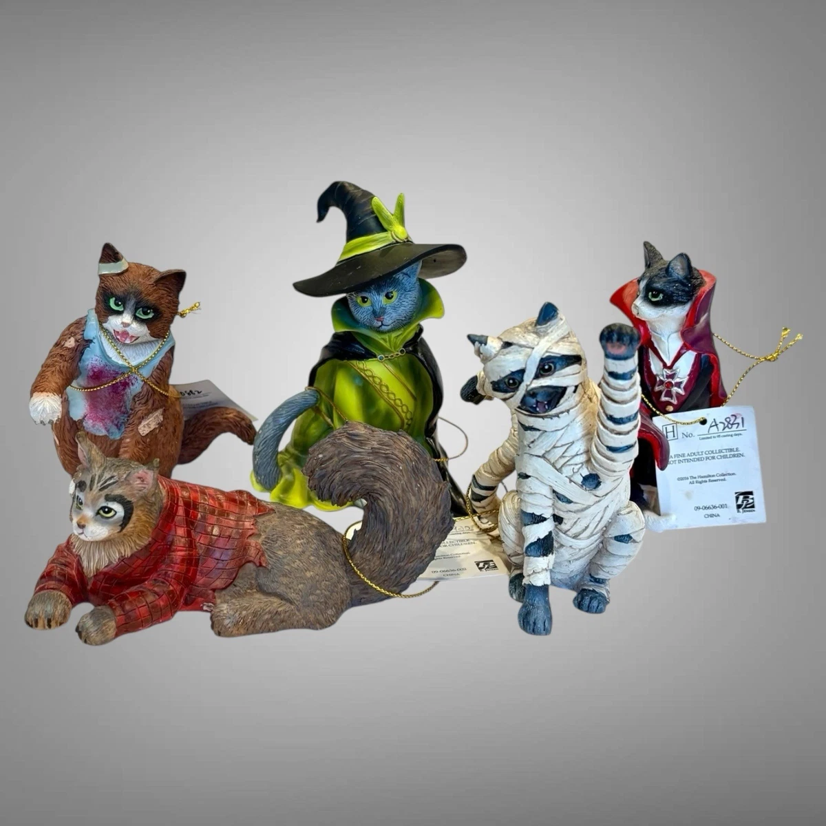 The Hamilton Collection Collectible Cat Figurines for sale | eBay