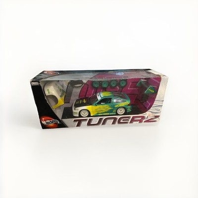 Hot Wheels Tunerz Honda Civic CRX 1:18 Diecast Car Green/Yellow