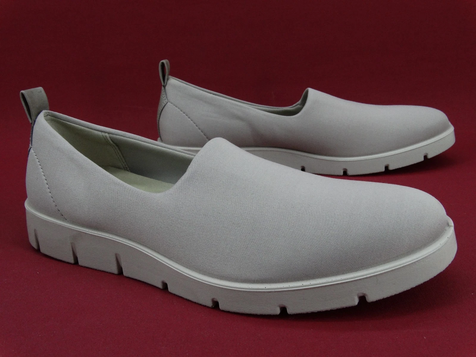 Prada Women's brogues grey-white size 39