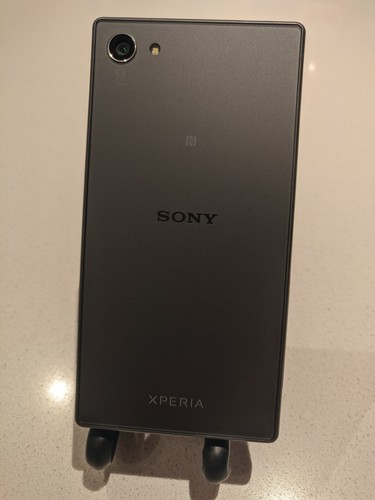 SONY | Xperia Z5 COMPACT | 2/32 NERO | Smartphone. - Foto 4 di 10