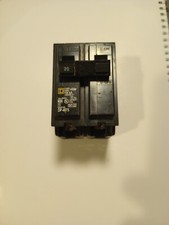 Square D Homeline HOM220 2 Pole 20 Amp 120 240V Type HOM Plug In Circuit Breaker