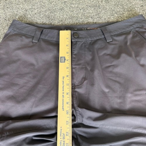 Rhone Golf Shorts Mens 35x10 Gray Moisture Wicking Casual Athletic Performance - Picture 8 of 11