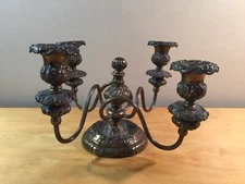VINTAGE MIDDLETOWN PLATE CO QUADRUPLE PLATE CANDELABRA HARD WHITE METAL #057