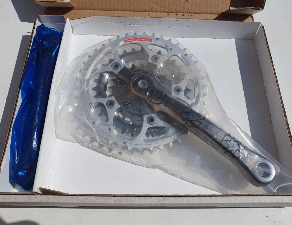 Shimano STX-RC Triple Chainset FC-MC33 'Chromica' IG 42-32-22 170mm *NOS/NEW* - image 2 of 4
