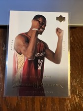 LeBron James 2003-04 Upper Deck LeBron James Box Set Rookie Card RC #19 NM-MT. rookie card picture