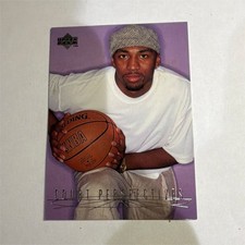 Upper Deck Vin Baker Milwaukee Bucks Court Perspectives #117 1997 NBA Card