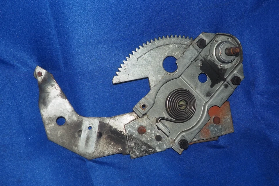 1968 1969 Chevy Camaro Firebird Driver Left Quarter Window Regulator OEM - Image 3 of 4