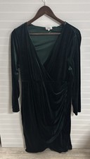Pinup Fashion Velvet Stretch V Neck Long Sleeve Dress Dark Green Women 18W