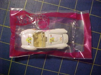1997 HOT WHEELS GENERAL MILLS MAIL IN CINNAMON / FRENCH TOAST CRUNCH COBRA!  NIP