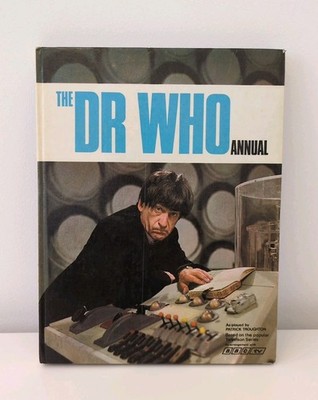 The Dr Who Annual 1970 Hardback Book Patrick Troughton Retro Vintage Nostalgia