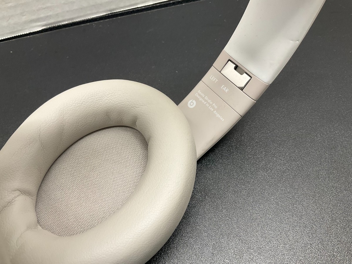 Beats Studio Pro Noise Cancelling Over Ear Wireless Headphones