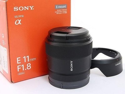 Sony E 11mm F1.8 AF Ultraweitwinkel Prime Objektiv SEL11F18 Ausgezeichnet aus...