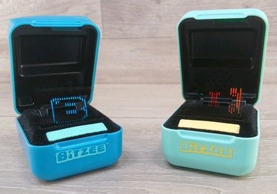 Bitzee interaktives Spielzeug digital Haustier 15 Tiere drin x 2 Konvolut