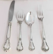 Chantilly by Gorham Sterling 4pc Place Size Place Setting