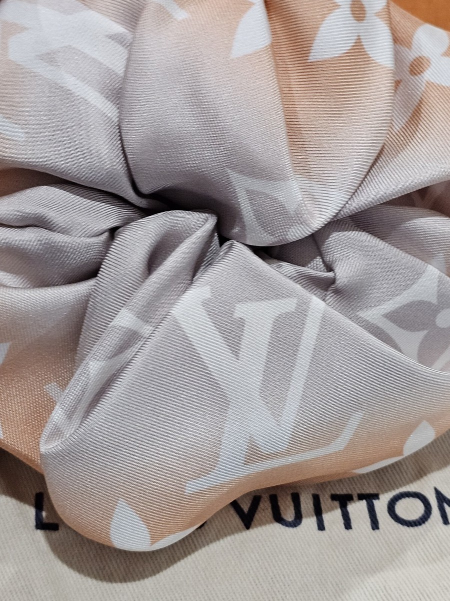 LOUIS VUITTON SCRUNCHIE HAIR ACCESSORY HAIR RIBBON BRUME 
