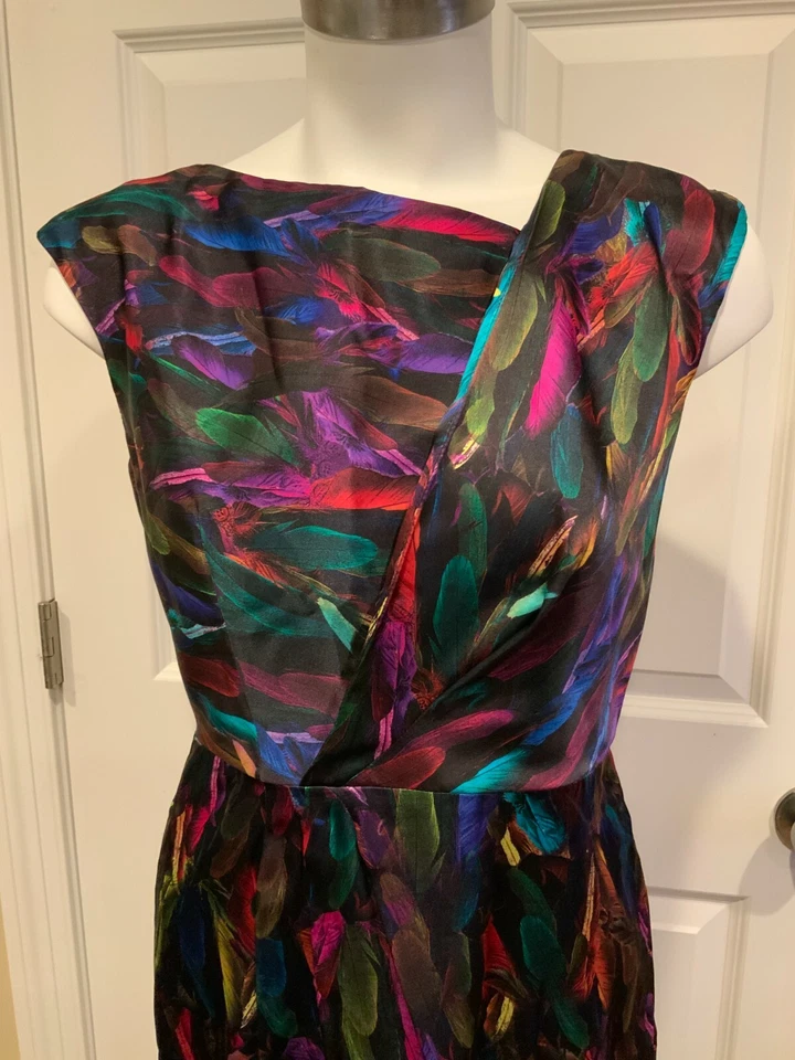 Vestido sin mangas de plumas multicolor Milly, talla 2 (US) Foto 2 de 4