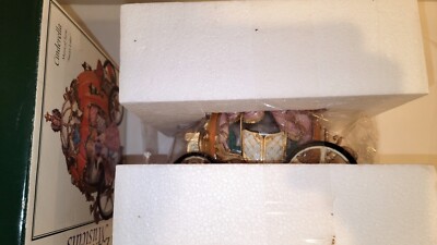 ★オーダー受付中★プリンセスセット★お城★馬車★ダイカット★クラフトパンチ★ NEW) Fitz and Floyd Cinderella Pumpkin Carriage Musical Box Plays