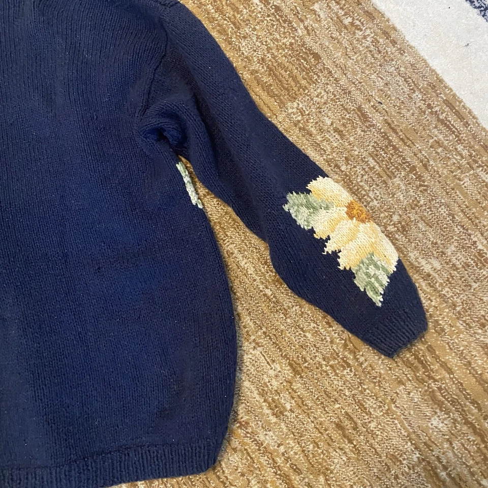 Cárdigan tejido a mano Marisa Christina Petite suéter conejitos floral PM Foto 4 de 4