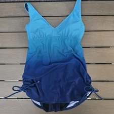 TYR Durafast Blue Fishnet V-Neck Sheath Women 1-PC Swimsuit SZ 10 New Sample