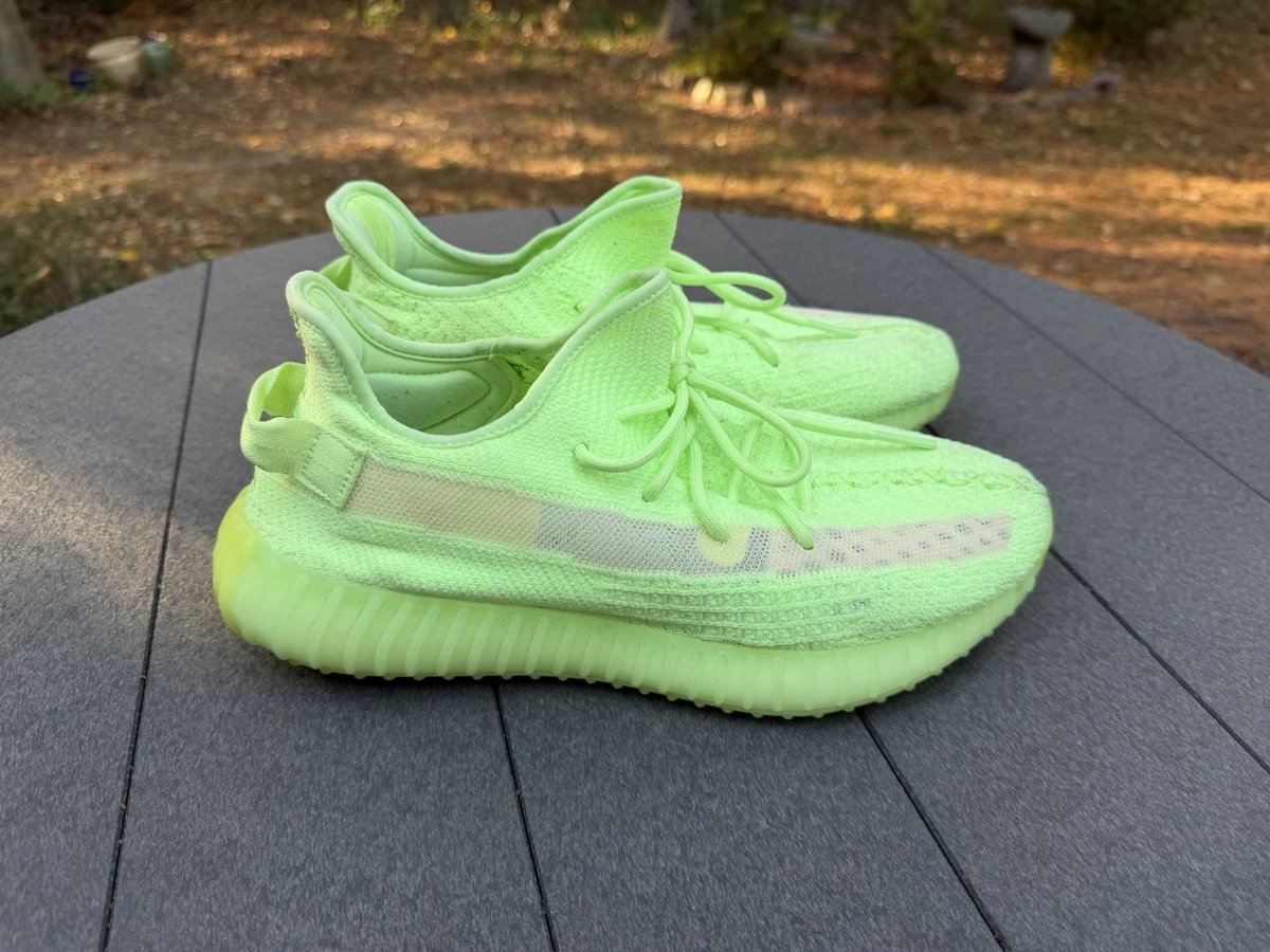 Las mejores ofertas en Yeezy Boost 350 V2 Dark Green | eBay