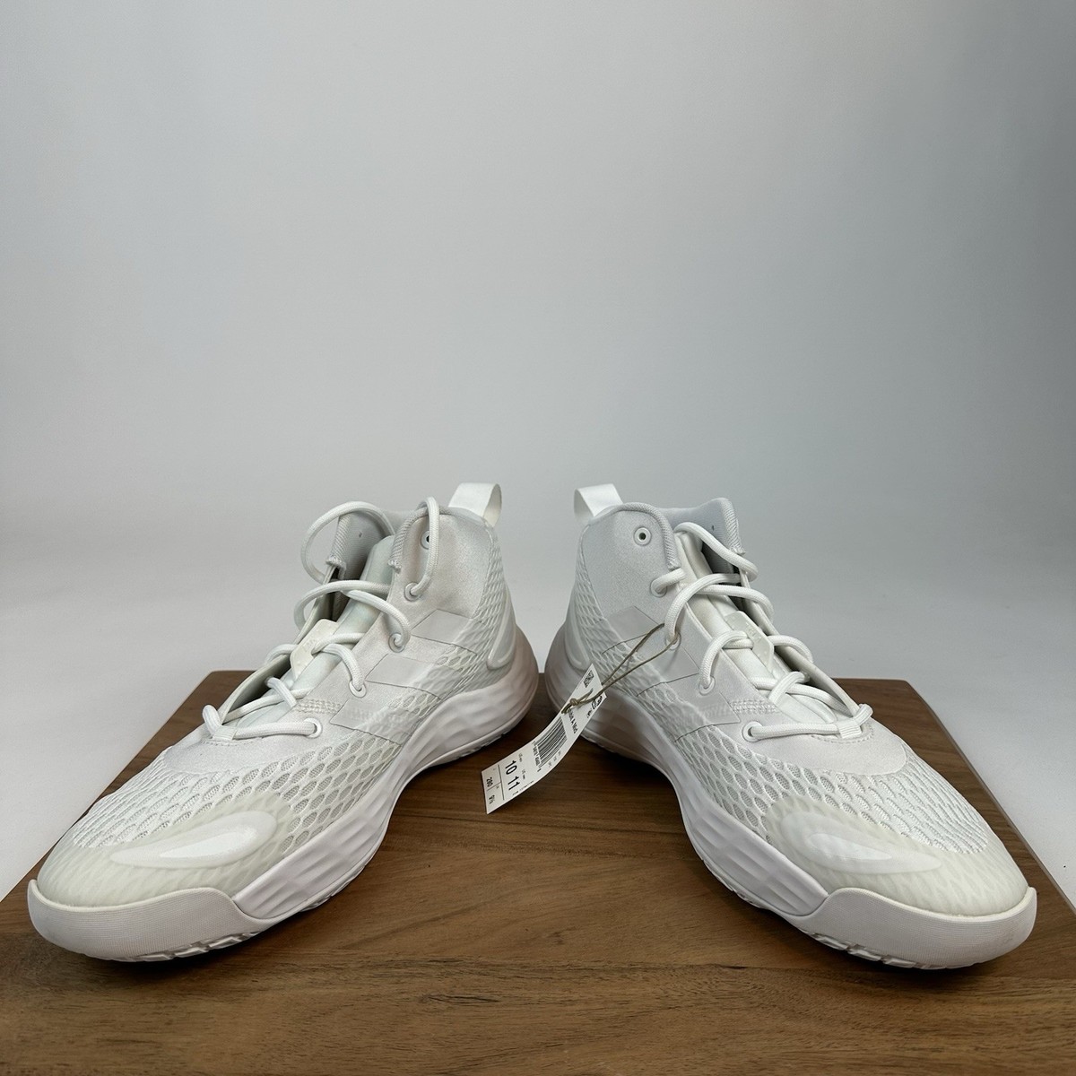 New NWB Mens Adidas Exhibit A Mid White Basketball Shoes  display picture 3