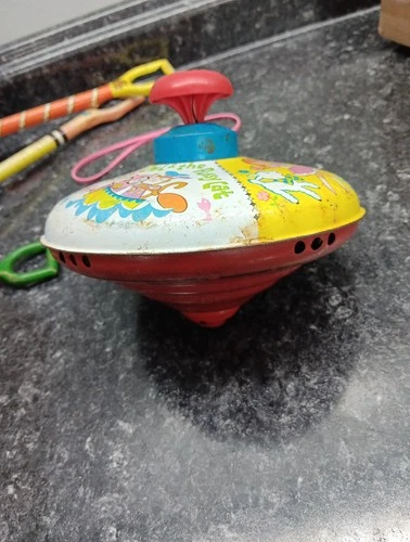Vintage 1960s J. Chein Tin Litho Spinning Top – Nursery Rhyme Theme USA – Works!