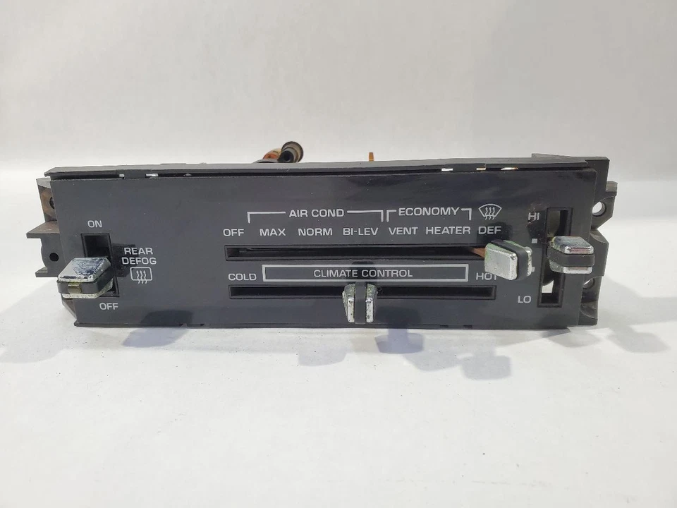 1987 1988 1989 Buick Lesabre OEM Manuel Temperature Control 25515836 - Image 3 of 4