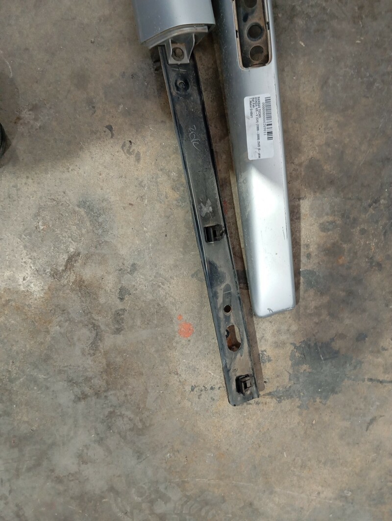 Picture 3 of 24