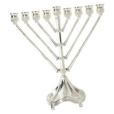 Vintage Design Hanukkah Menorah with 9 Arms 10.4x9.4inch Sturdy for Romantic