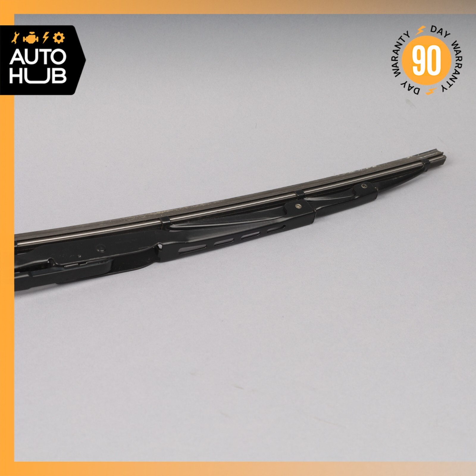 03-13 Maserati Quattroporte Right Side Windshield Washer Wiper Arm Blade OEM