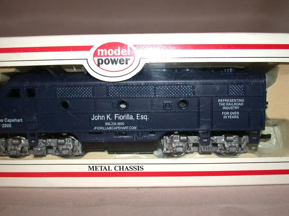 Rare Model Power Capehart & Scatchard Custom Lettered HO F-3 Diesel Locomotive - Image 3 of 4