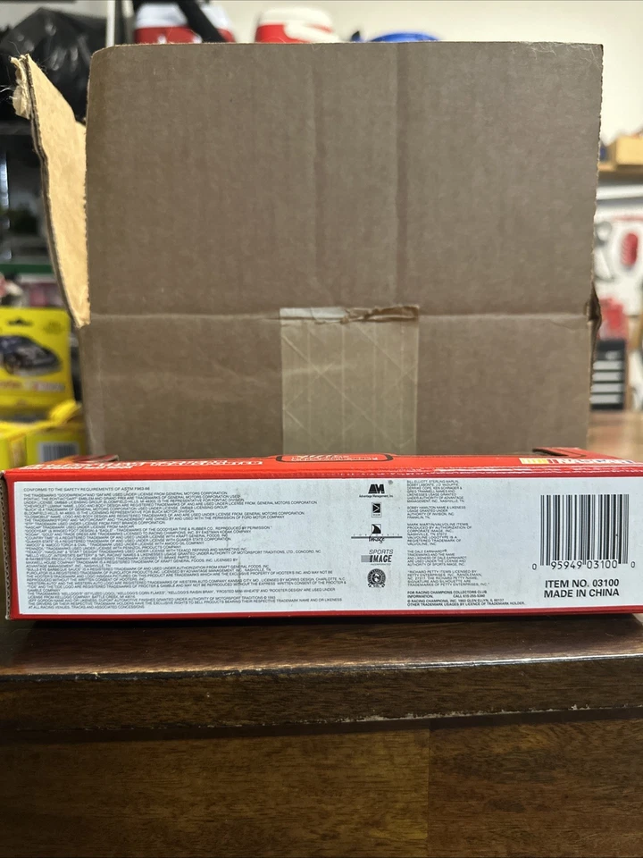 1993 Racing Champions Wood Racing 1:87 Die-Cast Cab Racing Team Transporter🔥 - Image 4 of 4