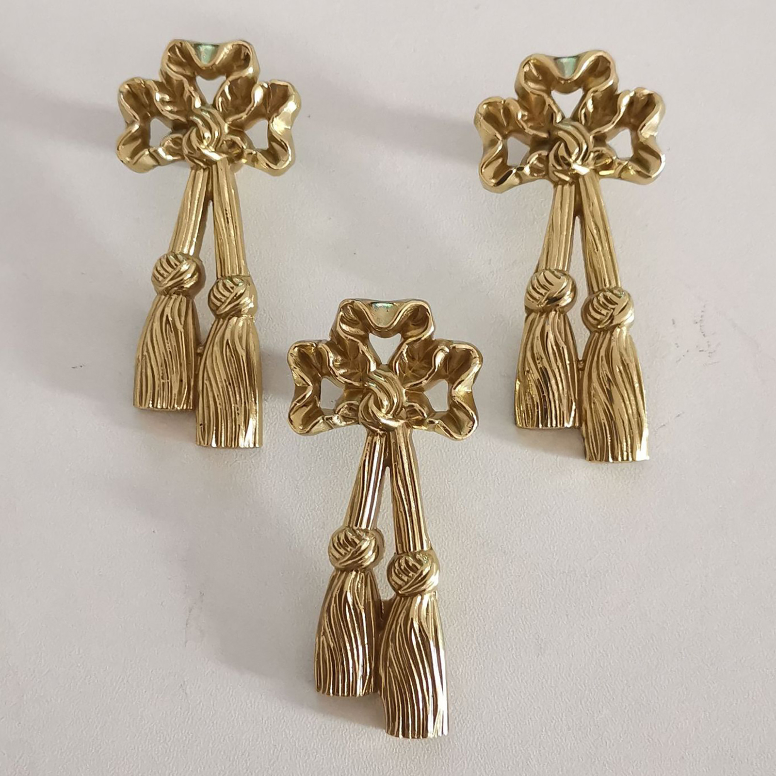 Furniture Handle Sturdy Construction Corrosion Resistant Hardware Cabinet Drawer