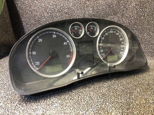 Original VW PASSAT 3B 3BG TACHO KOMBIINSTRUMENT TACHOMETER 3B0920827A