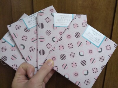 Lot 4 Pink Cotton Fabric Fat Quarter geometric - Create It - PCQ SHAPES BLUSH