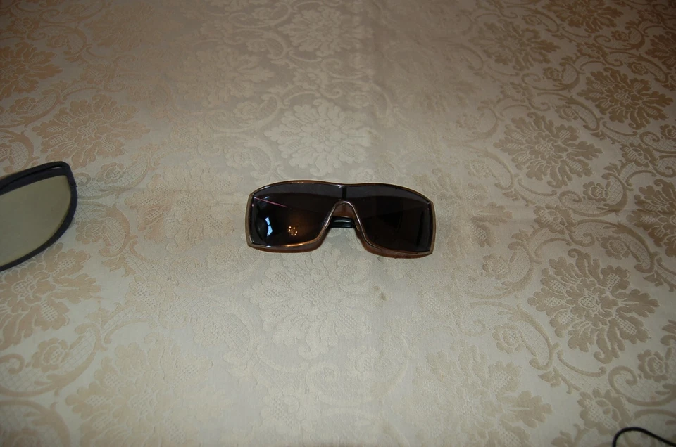 Oliver, Valentino, Occhiali da sole donna, Vintage, usati - Immagine 2 di 4