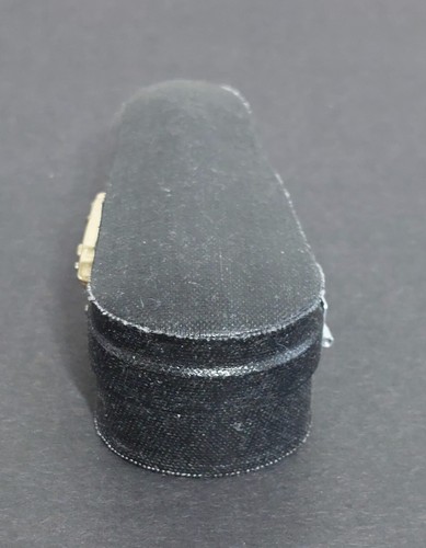 Miniature Violin Lapel Pin with Case - Picture 13 of 19