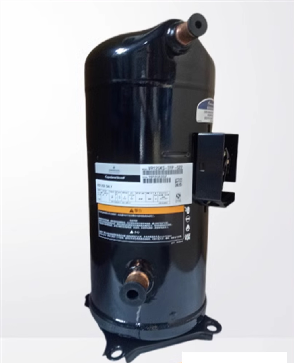 1PC ZR125KC-TFD-522 air conditioning compressor brand new Free shipping