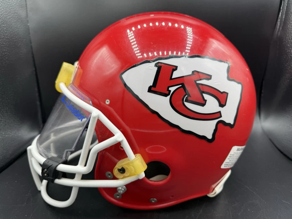 全尺寸堪萨斯城酋长正品 Riddell VSR-1 头盔带透明遮阳板 — 第 2/4 张图片