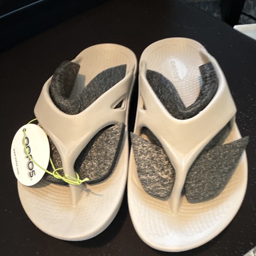 OOFOS OOriginal Nomad Thong Sandals Cushioned Beige Men’s US 7 Women’s US 9EU 40