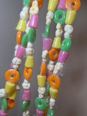 VTG Blow Mold Plastic Sugared Candy Popcorn Gum Drop Christmas Tree Garland 108 