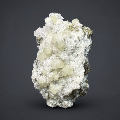 3.1  NEW FIND RARE Apatite + Chalcopyrite + Sphalerite + Calcite + Quartz   Peru