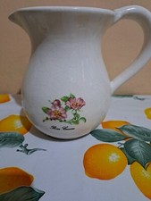 BROCCA  CARAFFA IN CERAMICA DERUTA SANTUCCI  1990 . PRESENTA ALCUNE IMPERFEZIONI