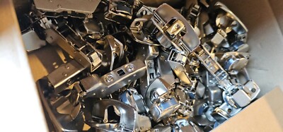 Box of 50) Hettich 9073679 110 degree Free Swinging tool-less