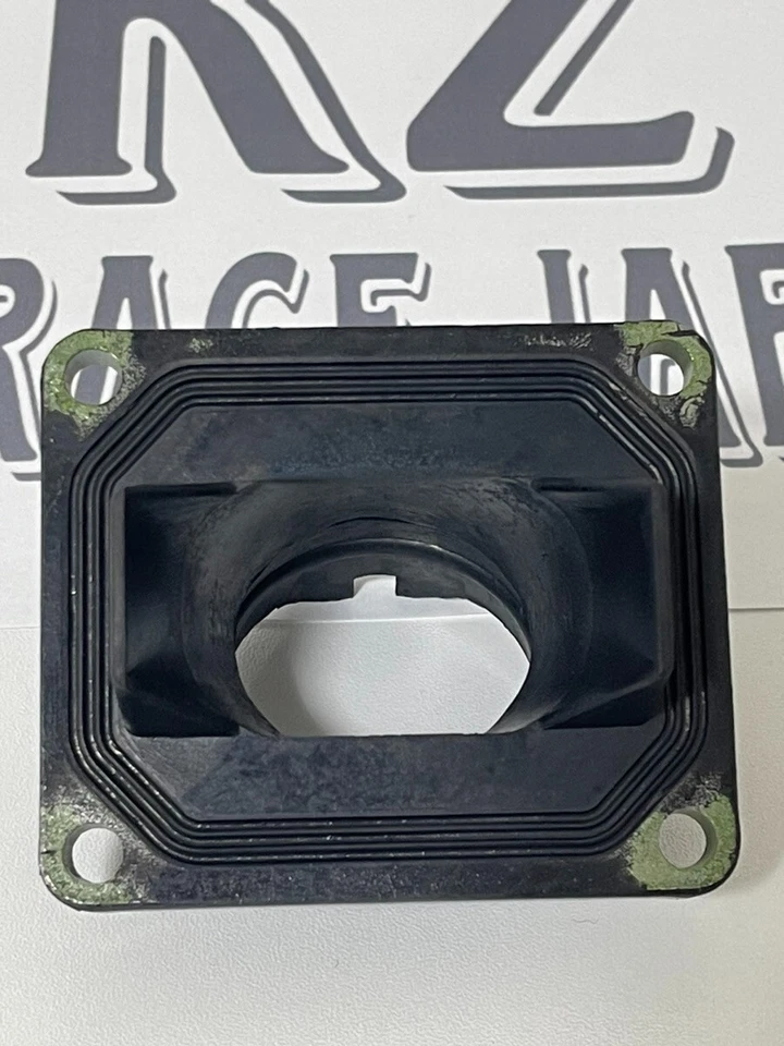 YAMAHA  1980 - 1982 YZ250 YZ250  3R4-13565-00-00  INTAKE MANIFOLD BOOT JOINT NEW Foto 3 de 4