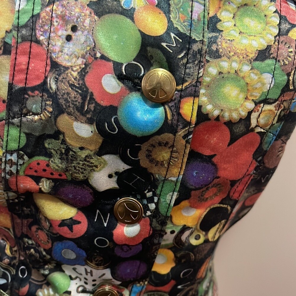 【関税&送料込】Moschino Jeans Vest With Buttons Moschino Jeans Satin Buttons Print Vest | eBay