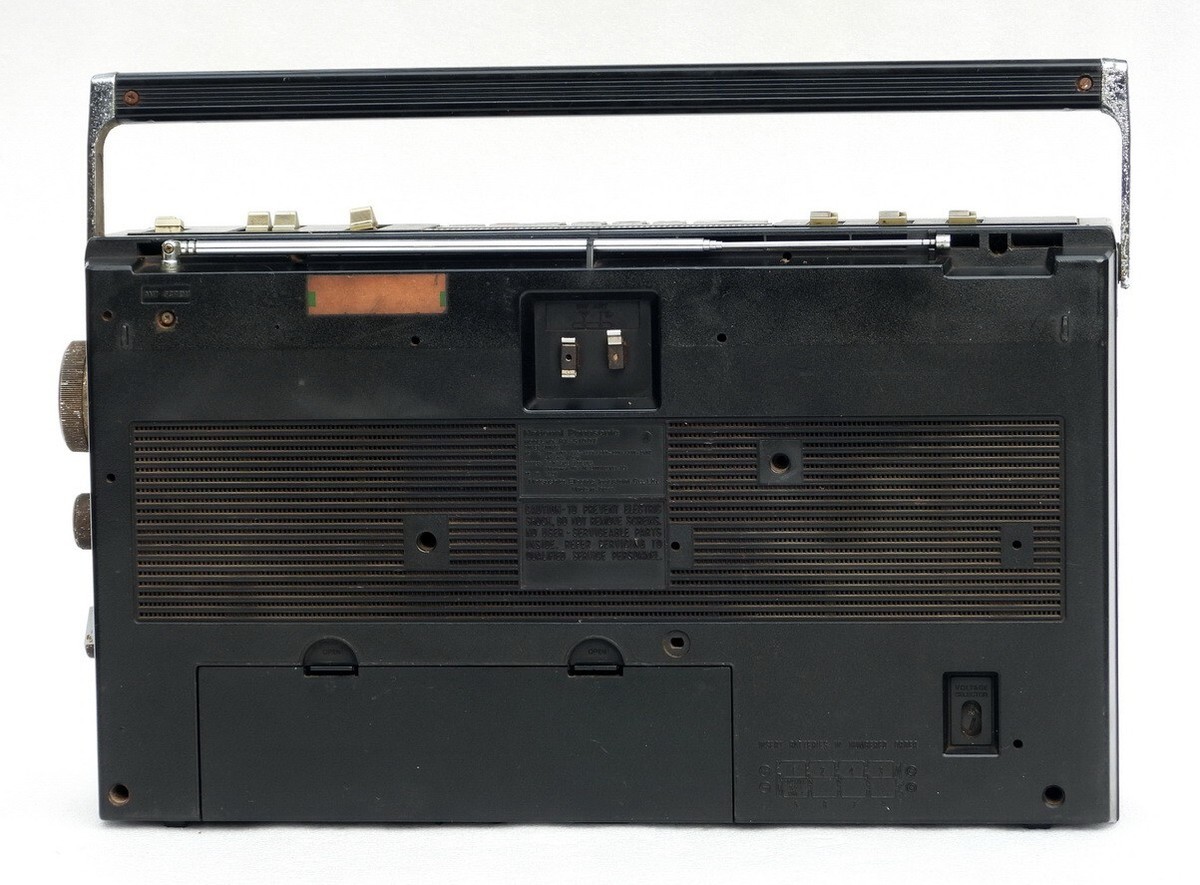 ラジオ・コンポ NationalPanasonic TRACKSTEREORECORD DECK Amazon.com: Panasonic RX-C36 Portable Stereo Cassette Player